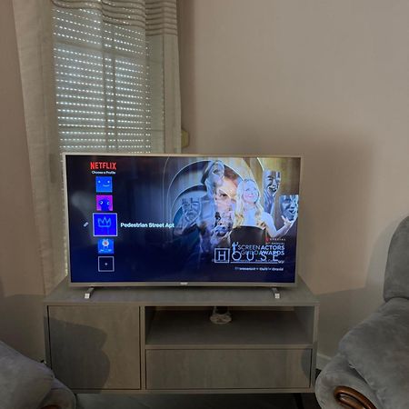 Pedestrian Street Center Apartment شكودر المظهر الخارجي الصورة