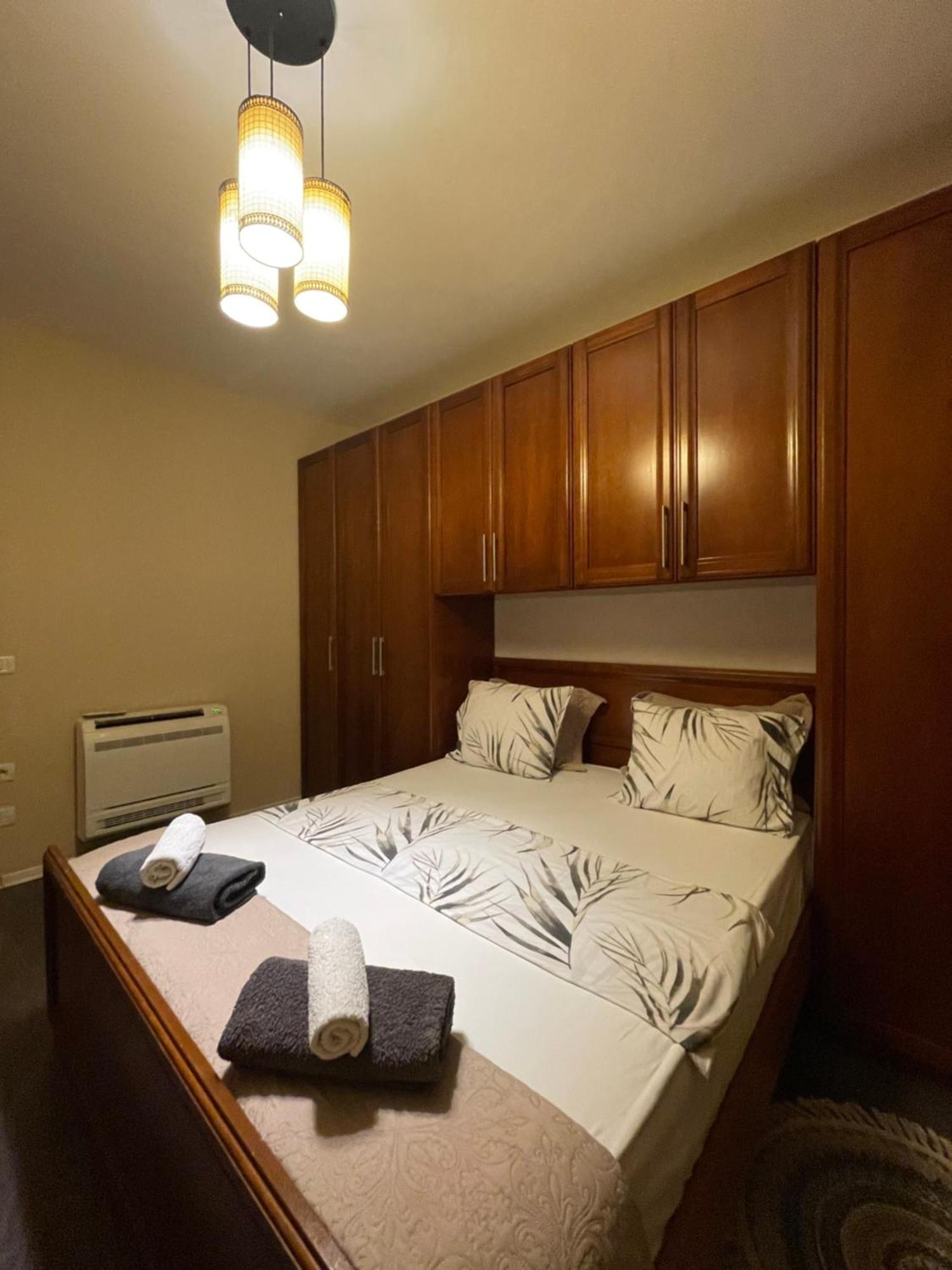 Pedestrian Street Center Apartment شكودر المظهر الخارجي الصورة