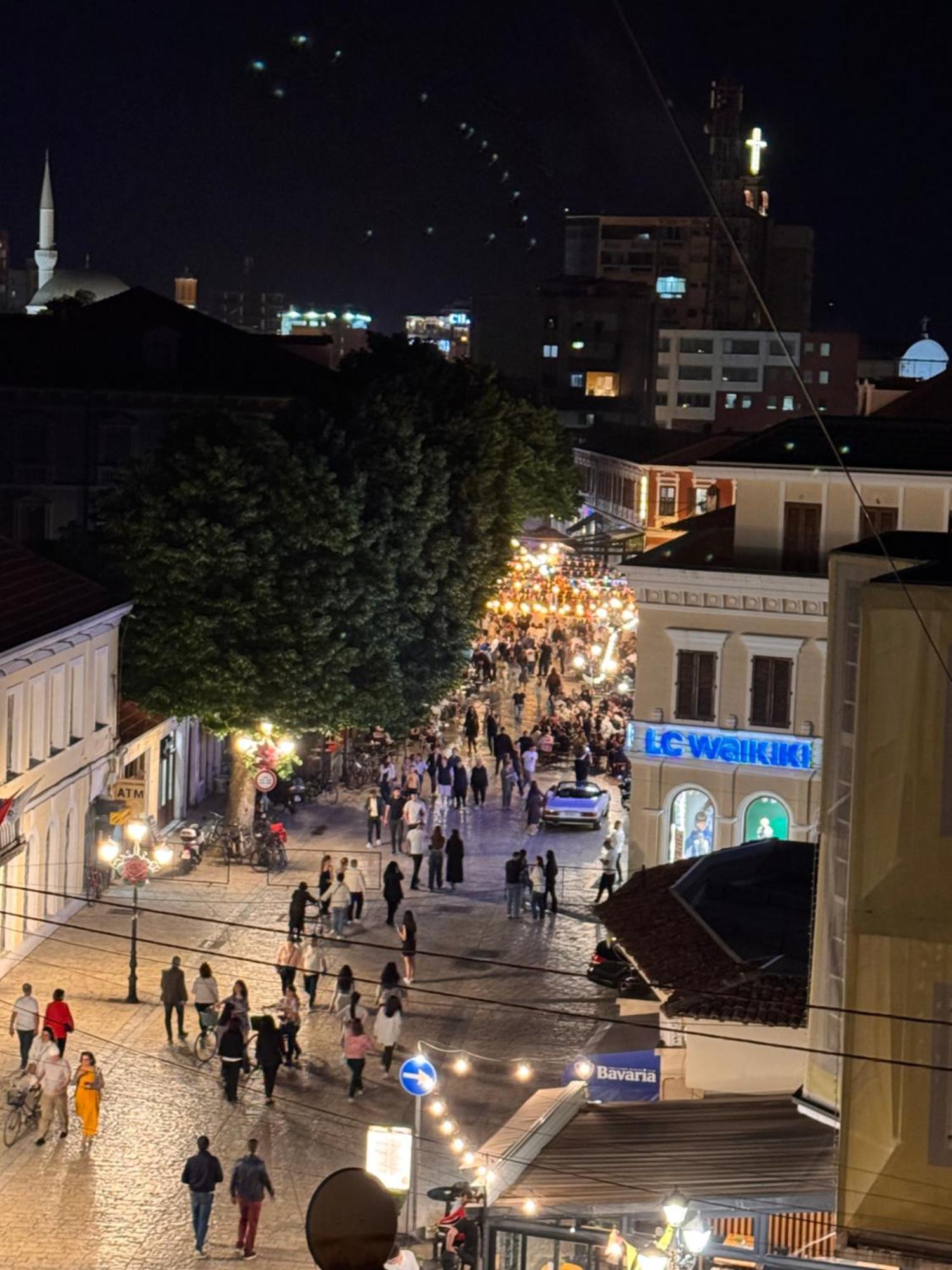 Pedestrian Street Center Apartment شكودر المظهر الخارجي الصورة